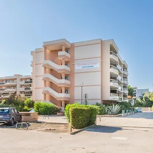 3* Aparthotel Pierre & Les Platanes